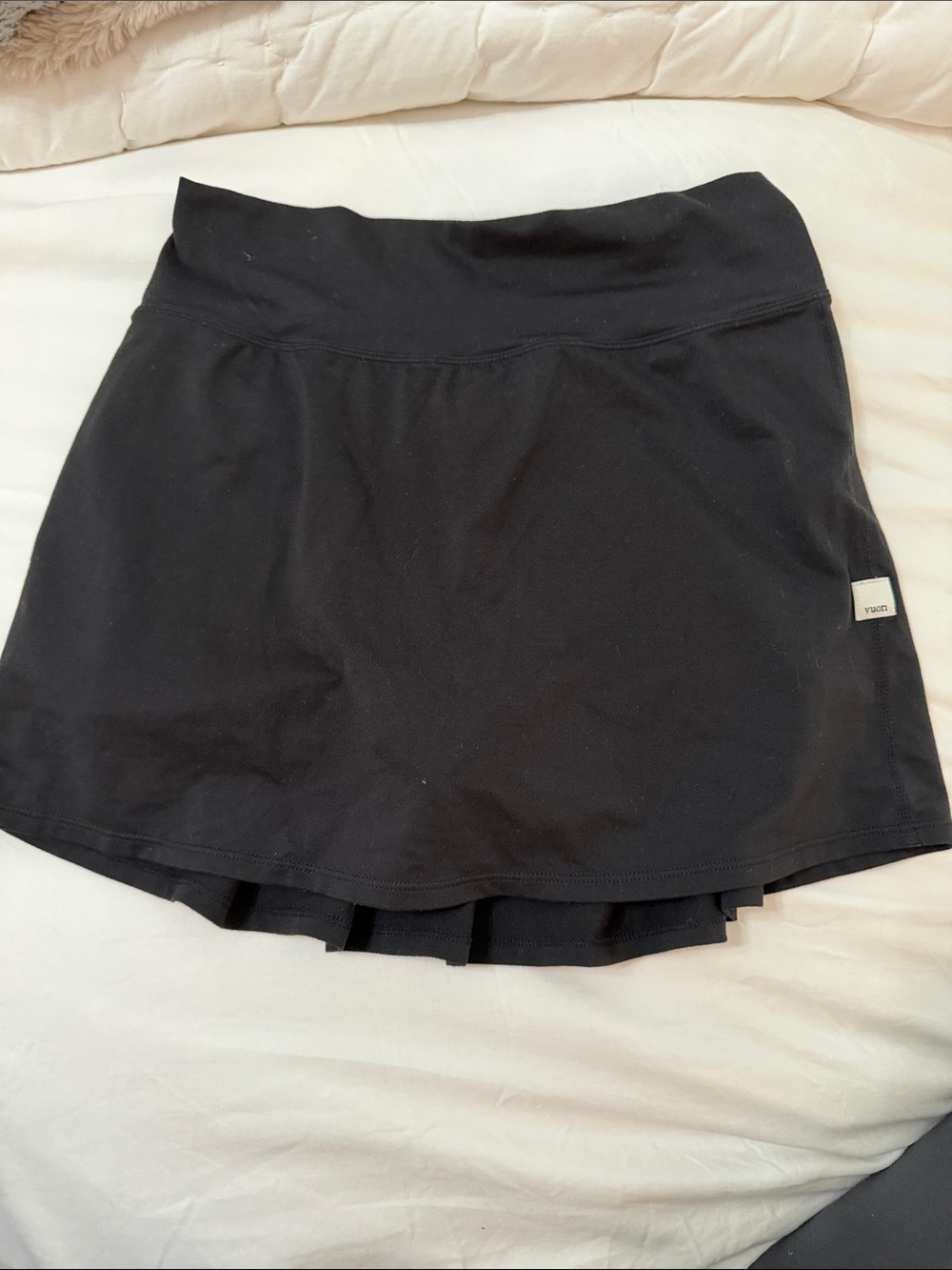 Vuori Black Ruffle butt tennis skirt with Built-In Shorts